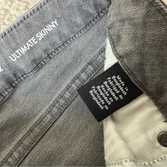 CALVIN KLEIN Ultimate Skinny Faded Gray Wash Jeans—SZ. 2 x 32 - Picture 9 of 14